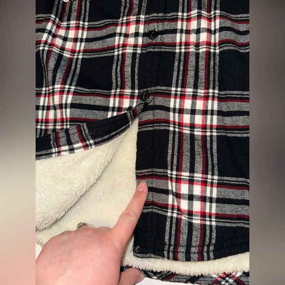 Boston Traders Men’s Sherpa Lined Shacket Jacket Black White Red Plaid Size M - Picture 5 of 11